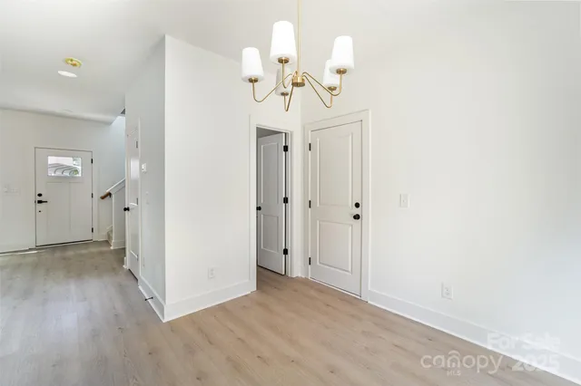 $282,900 | 606 6th St Court Northwest, Conover, NC 28613