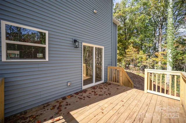 $282,900 | 606 6th St Court Northwest, Conover, NC 28613