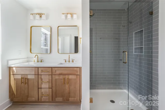 $282,900 | 606 6th St Court Northwest, Conover, NC 28613