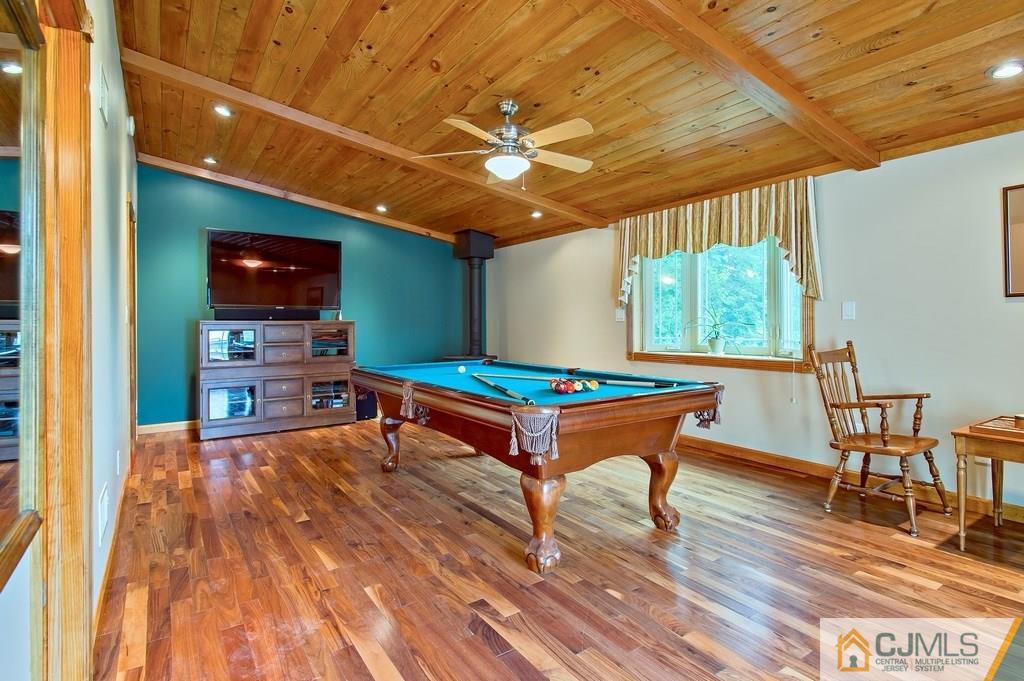 1670 Washington Valley Road Bridgewater, NJ 08836 - Photo 8 of 18 a room with furniture and pool table
