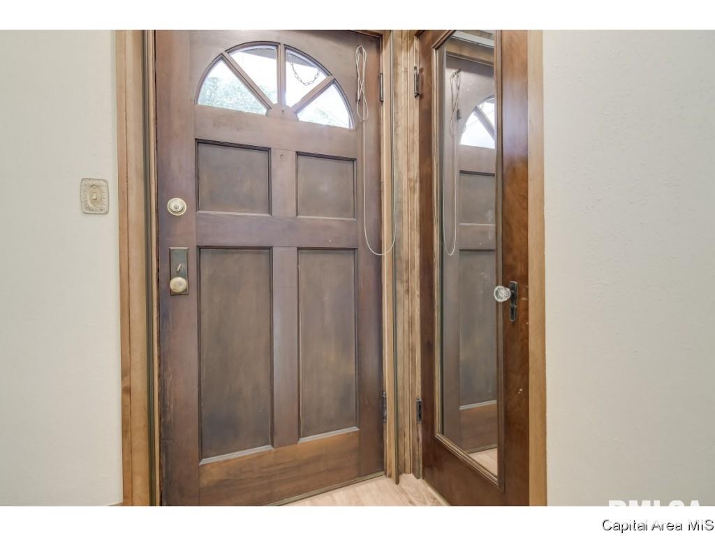 816 South State Street Springfield, IL 62704 - Photo 5 of 28
