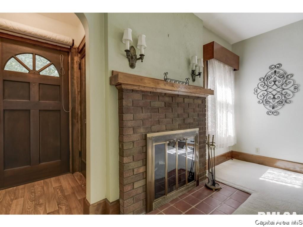 816 South State Street Springfield, IL 62704 - Photo 6 of 28