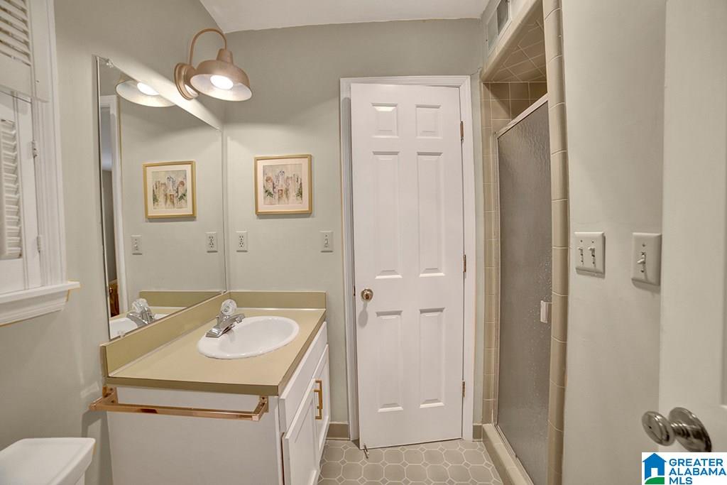 1632 Moss Rock Road Birmingham, AL 35226 - Photo 25 of 36