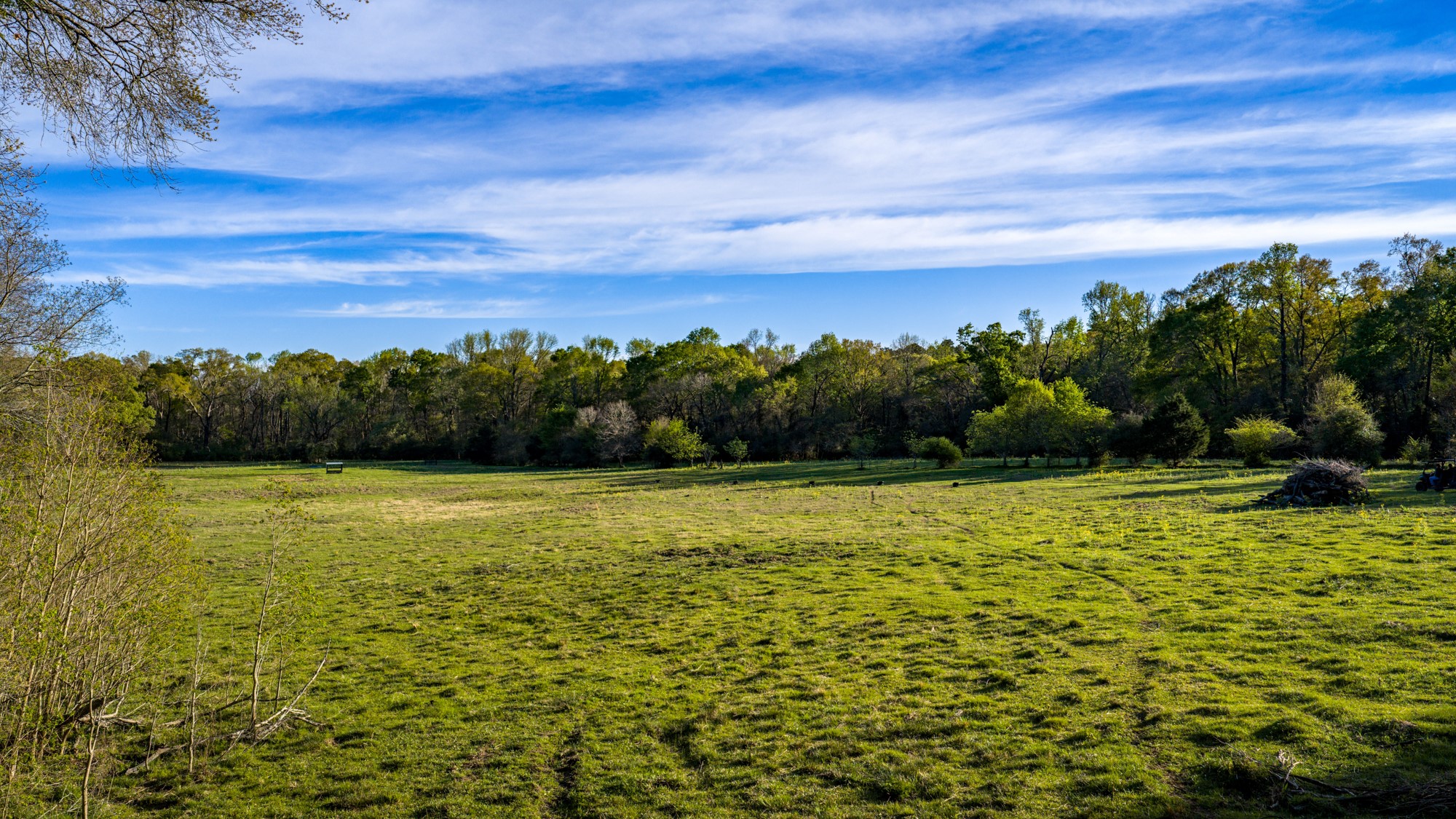 3773 Highway 7 Crockett, TX 75835 - Photo 11 of 35 a view of an ocean and beach