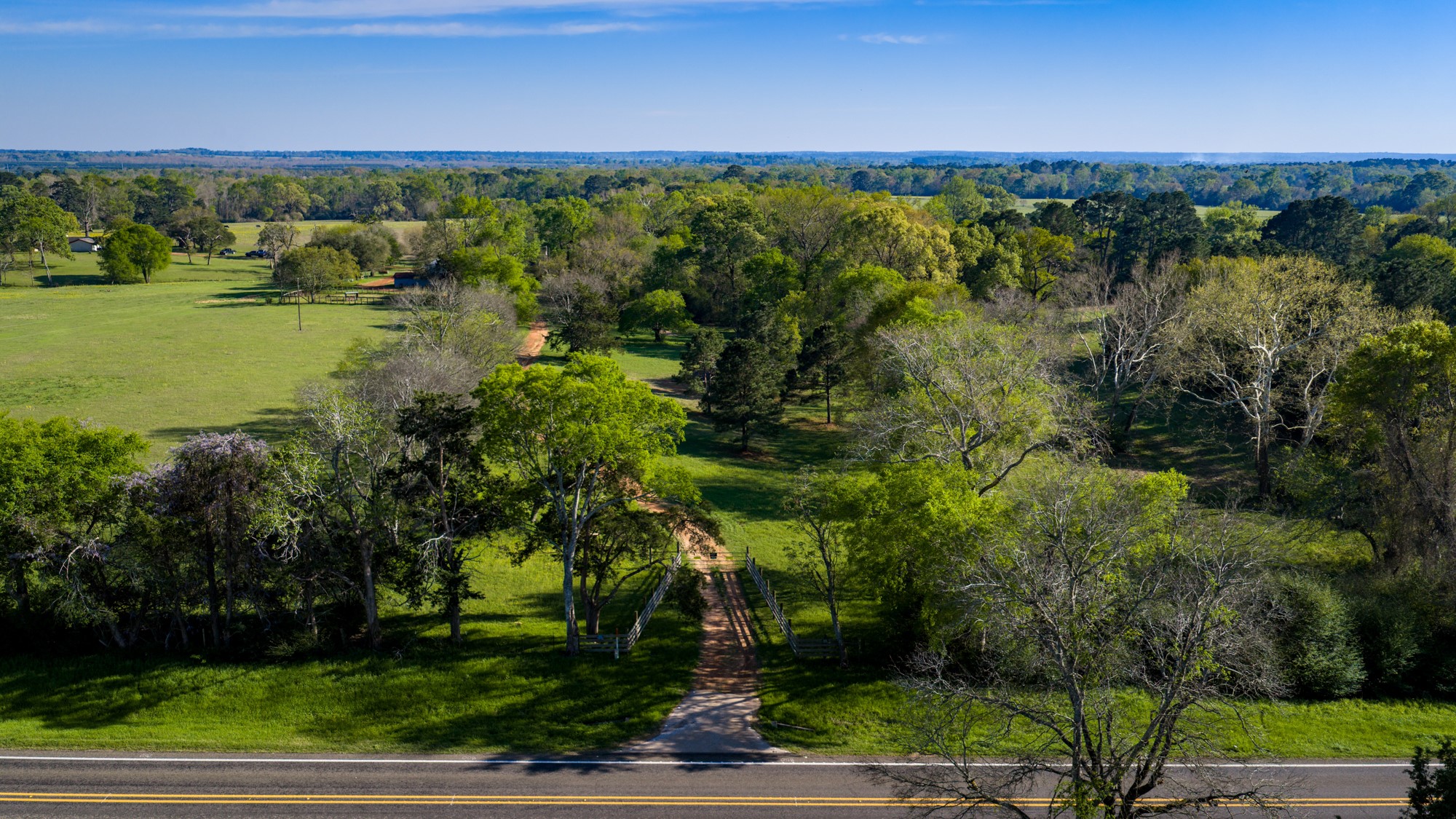 3773 Highway 7 Crockett, TX 75835 - Photo 34 of 35 a view of outdoor space and yard