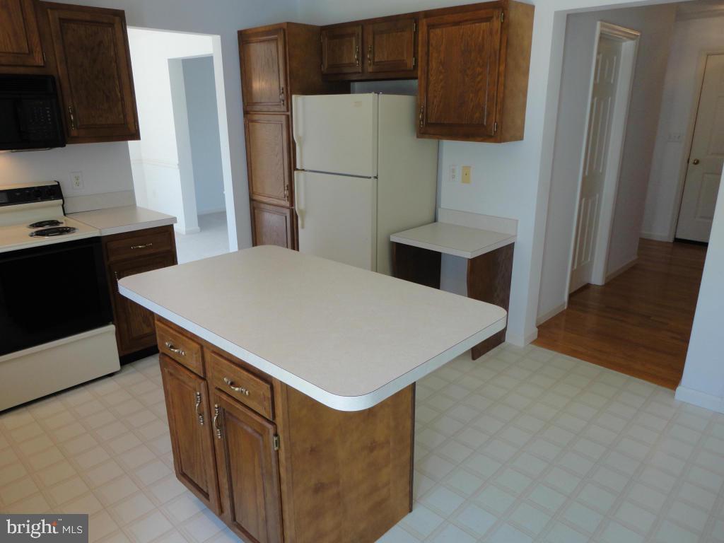 7 Penny Lane Lititz, PA 17543 - Photo 10 of 36 Gallery Image 10