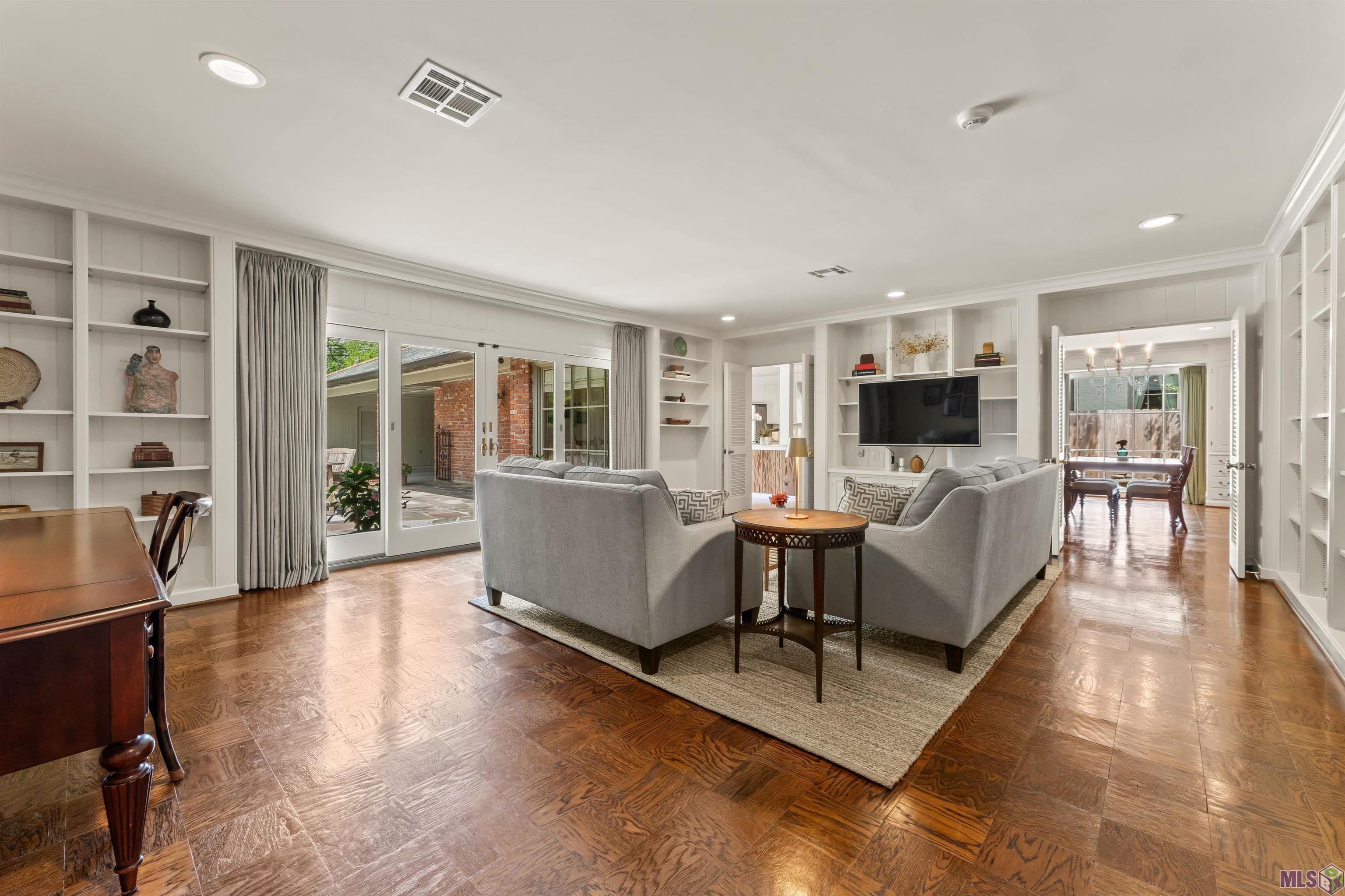 1932 Country Club Drive Baton Rouge, LA 70808 - Photo 10 of 15