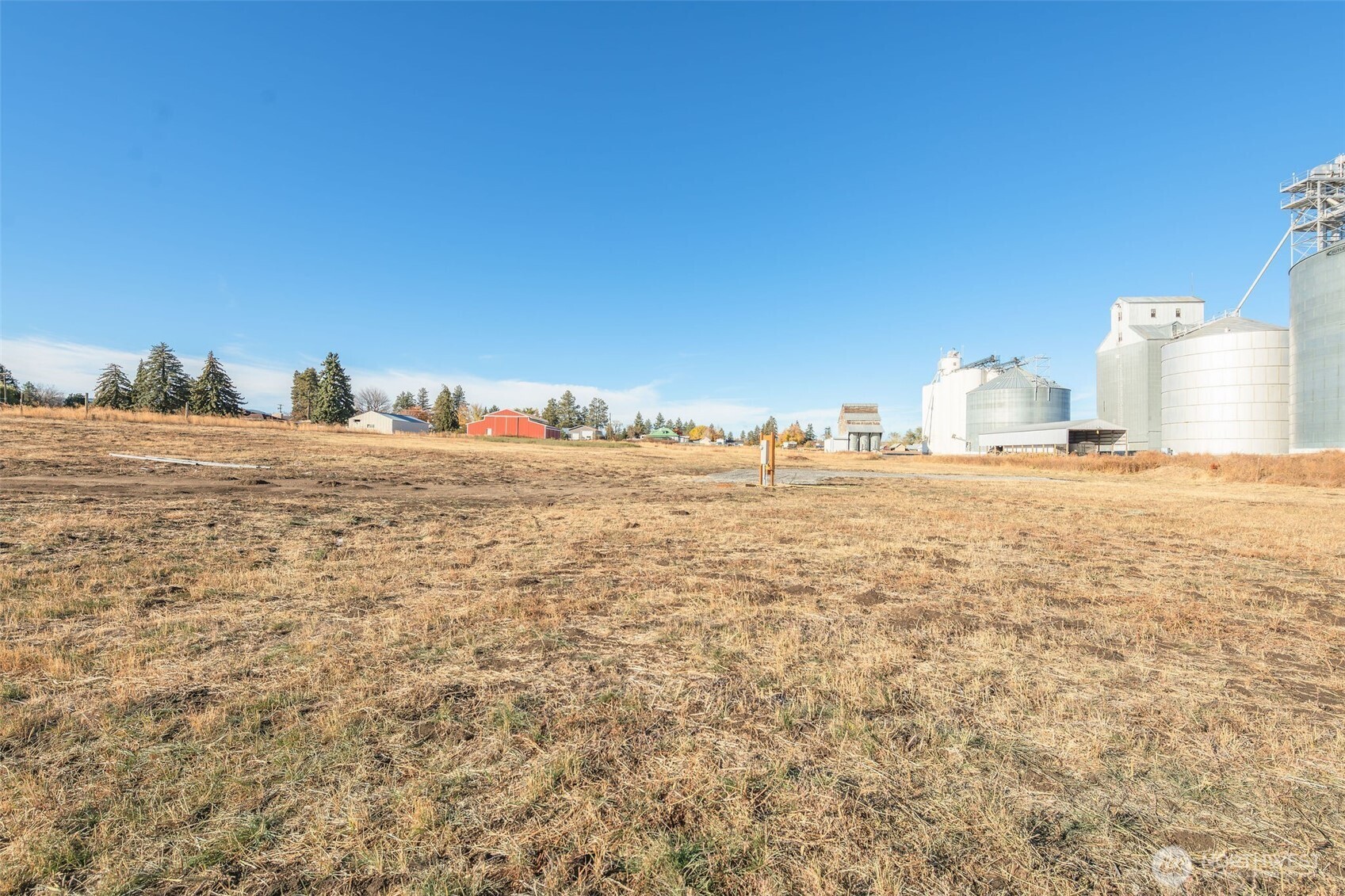 601 East 1st Street Waterville, WA 98858 - Photo 8 of 18 a view of ocean