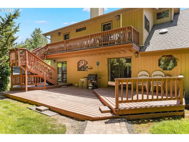 a front view of a building with entryway