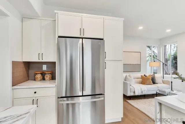 $1,425,000 | 12169 Via San Loreno, San Diego, CA 92128