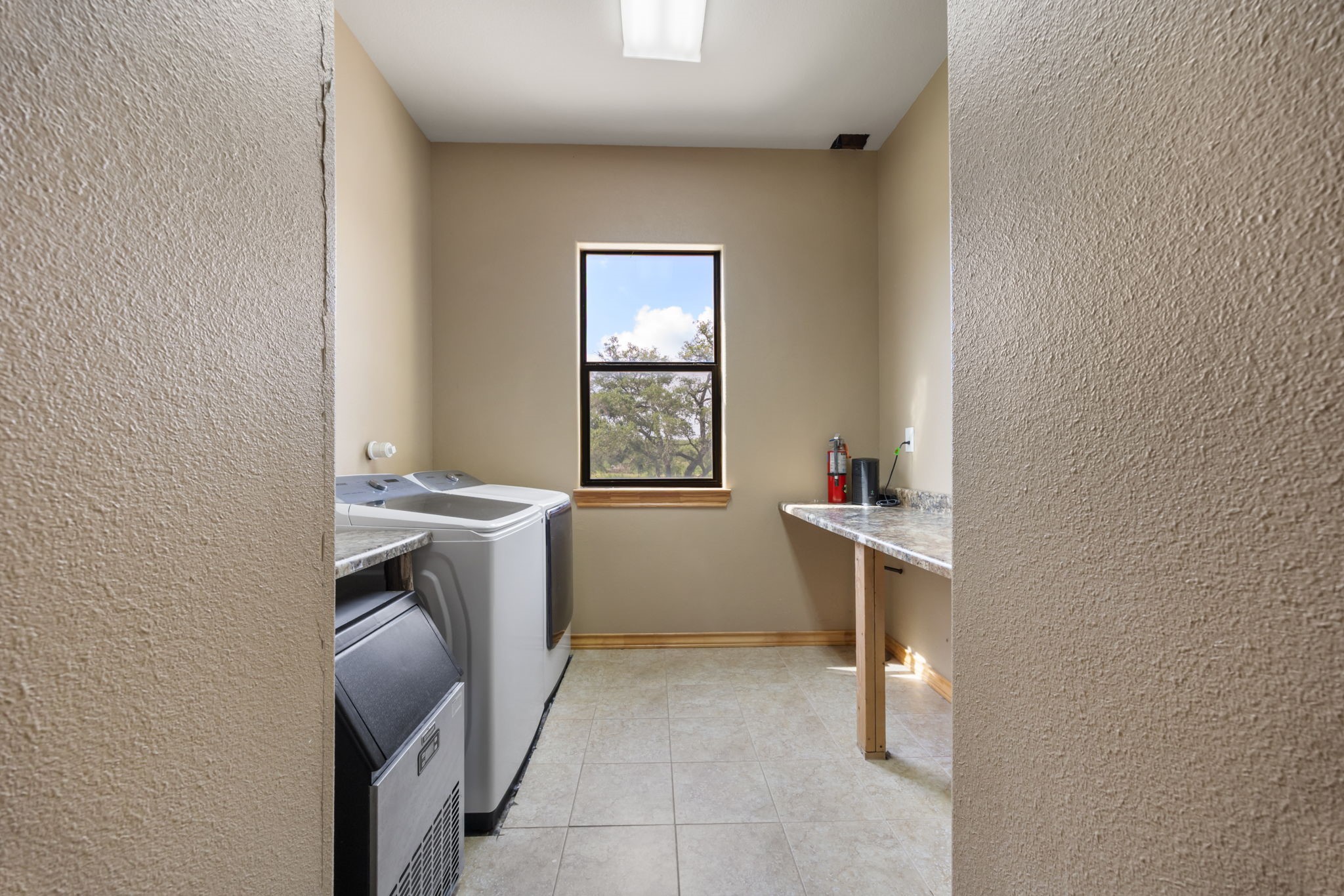11970 Sulphur Springs Road Adkins, TX 78101 - Photo 21 of 50 utility room inside the home