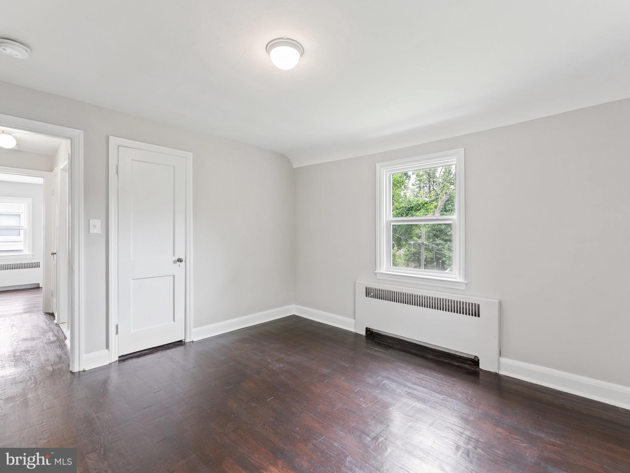4203 Fordham Road Baltimore, MD 21229 - Photo 29 of 36 3rd bedroom with closet space