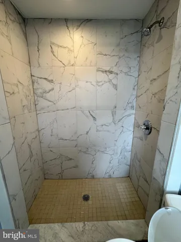 $2,800 | 1522 Willington Street, Unit 2, Philadelphia, PA 19121