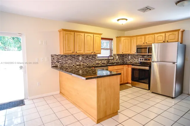 $1,037,500 | 3651 William Avenue, Miami, FL 33133