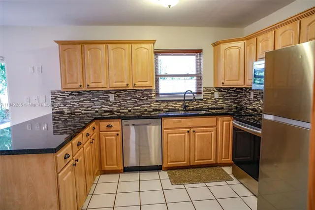 $1,037,500 | 3651 William Avenue, Miami, FL 33133