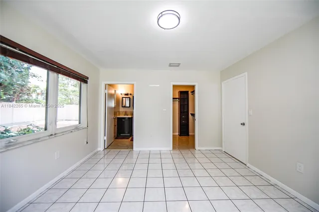 $1,037,500 | 3651 William Avenue, Miami, FL 33133