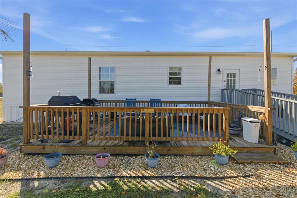 12441 Hexam Road Weeki Wachee, FL 34614 - Photo 30 of 46 a view of a back yard