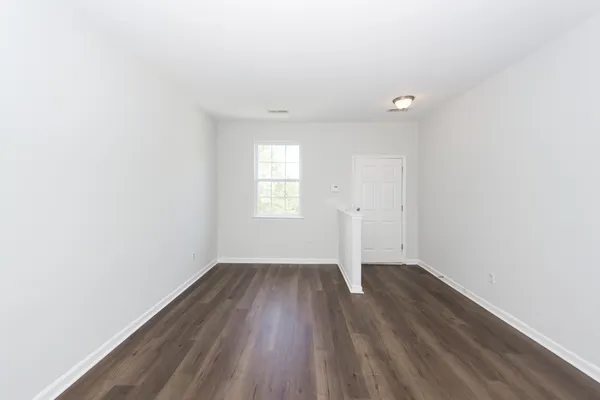 $2,625 | 547 McLernon Trace, Johns Island, SC 29455