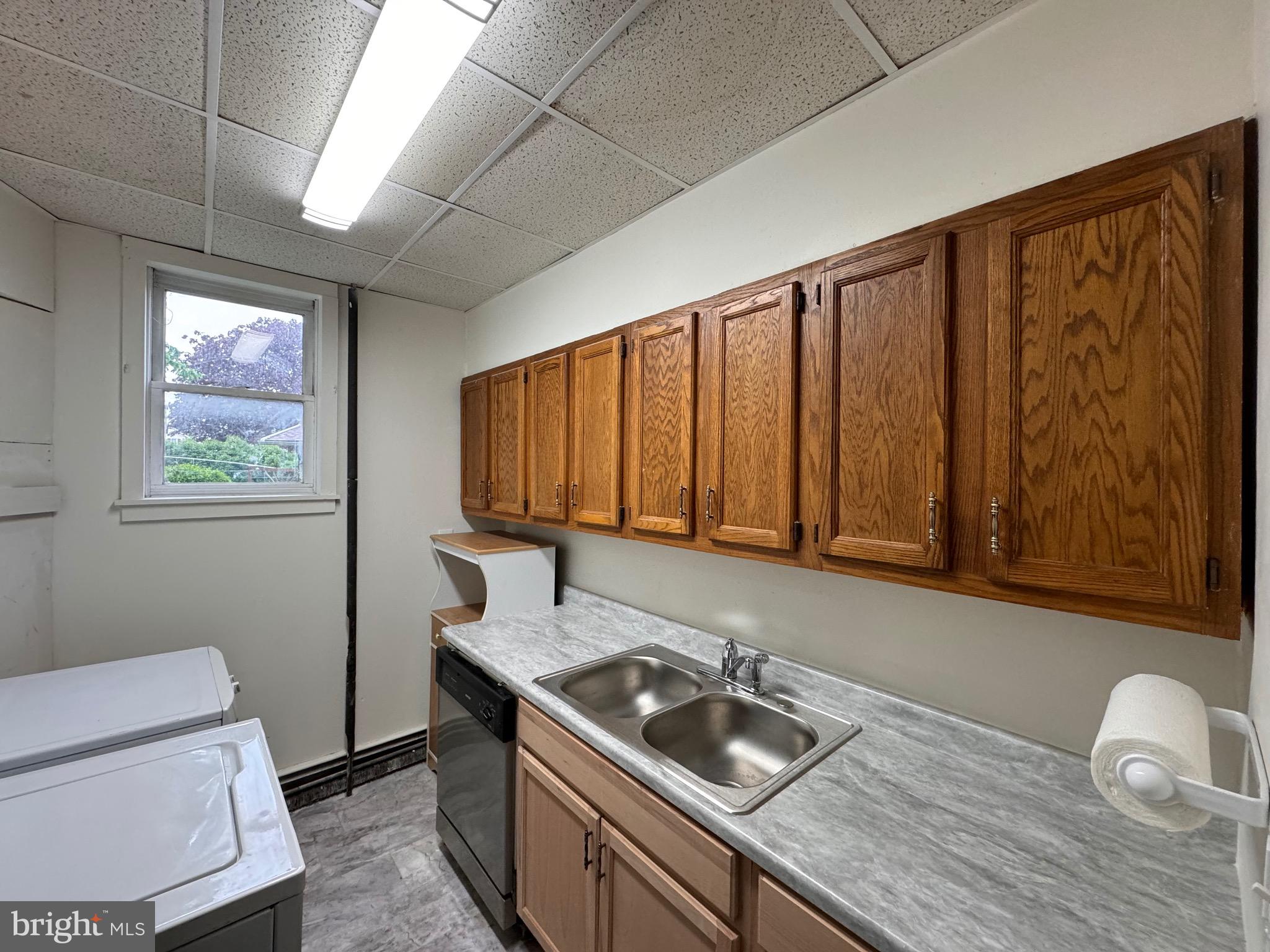 828 Main Road Lehighton, PA 18235 - Photo 3 of 10 Gallery Image 3