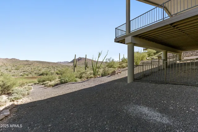 a view of a outdoor space