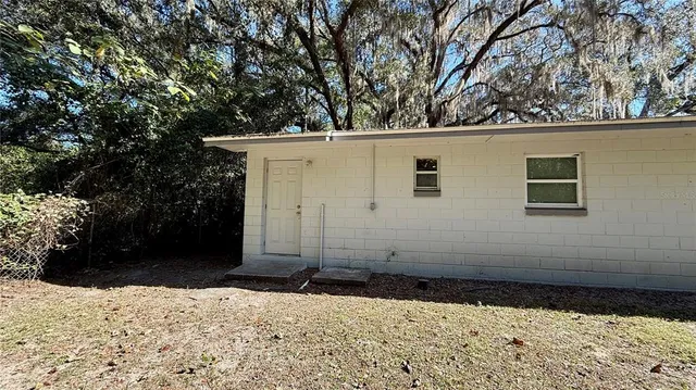 $950 | 213 Doctor Martin Luther King Junior Avenue, Wildwood, FL 34785