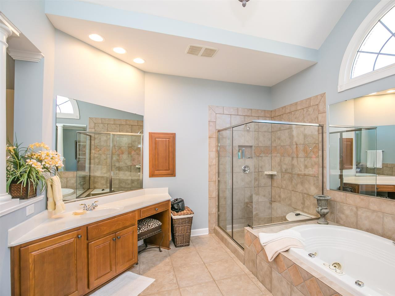12221 Dunard Street Raleigh, NC 27614 - Photo 12 of 25 Dual Vanities, Garden Tub & Separate Shower Master Bath/Spa