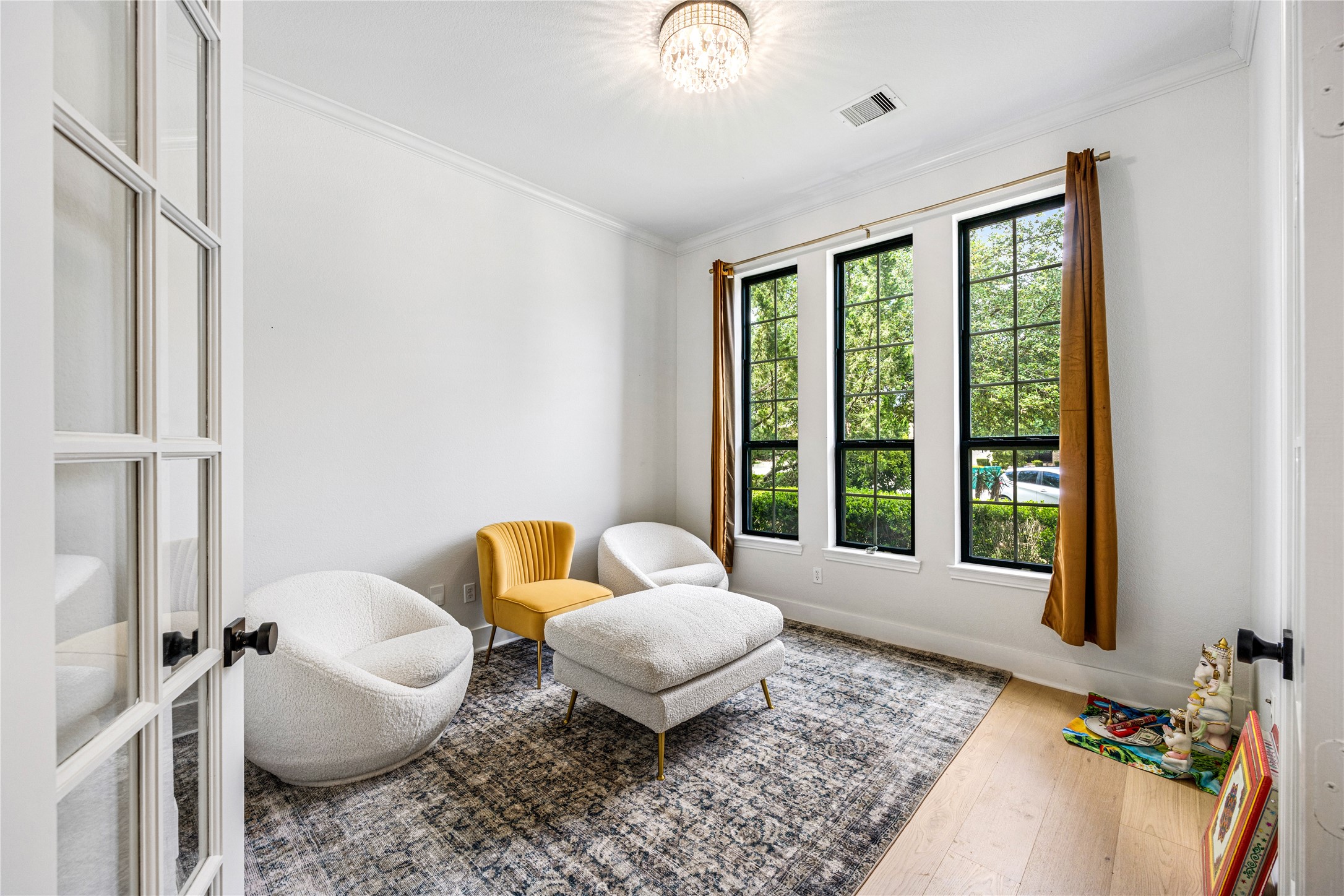 14 Rancher's Trail The Woodlands, TX 77375 - Photo 6 of 27