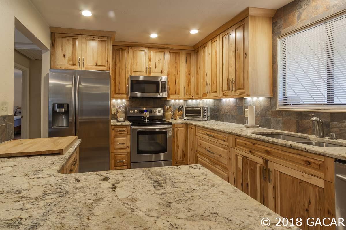 7623 Southwest 10 Avenue Gainesville, FL 32607 - Photo 11 of 29 Gallery Image 11