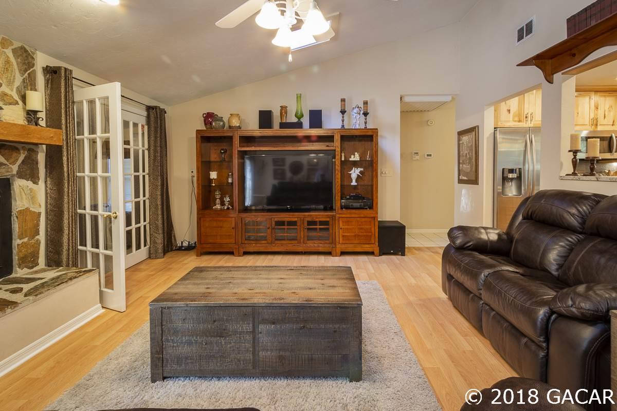 7623 Southwest 10 Avenue Gainesville, FL 32607 - Photo 8 of 29 Gallery Image 8