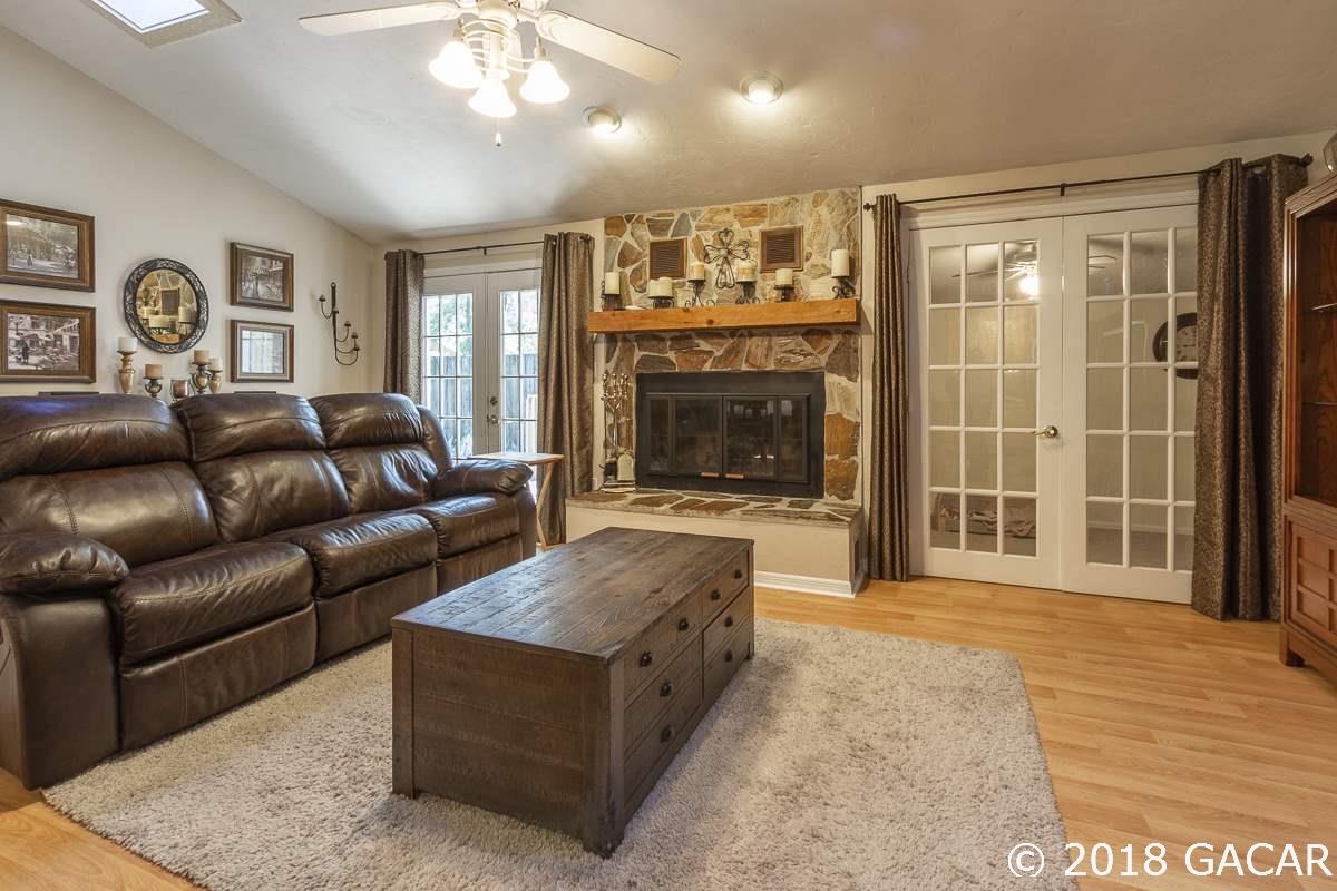 7623 Southwest 10 Avenue Gainesville, FL 32607 - Photo 9 of 29 Gallery Image 9