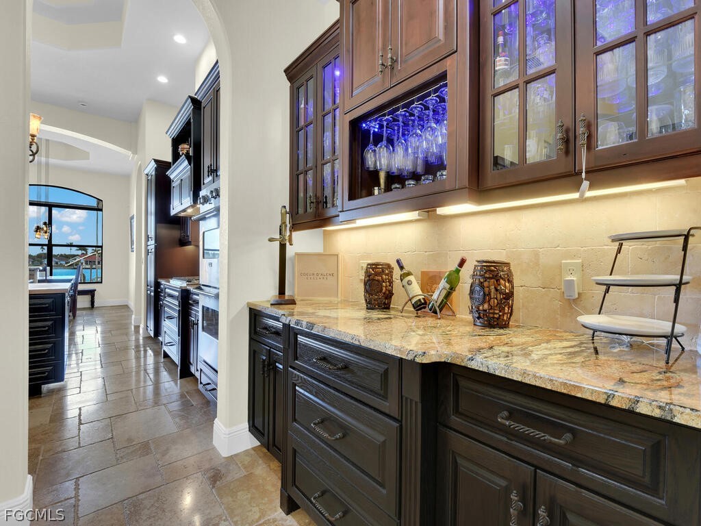 511 Southwest 53rd Terrace Cape Coral, FL 33914 - Photo 18 of 48