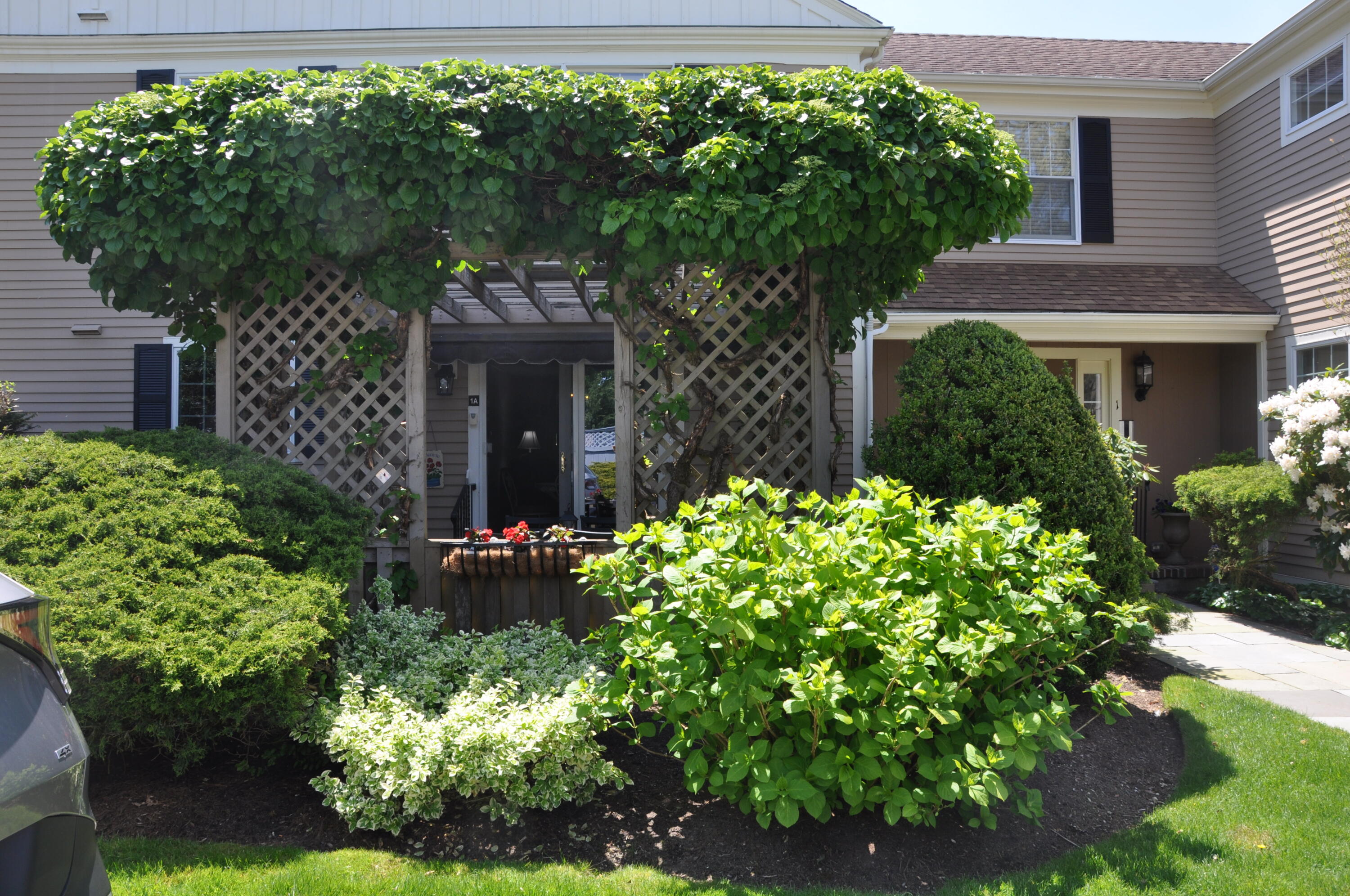 39 Tower Hill Road, Unit 1A Osterville, MA 02655 - Photo 2 of 7 DSC_0560
