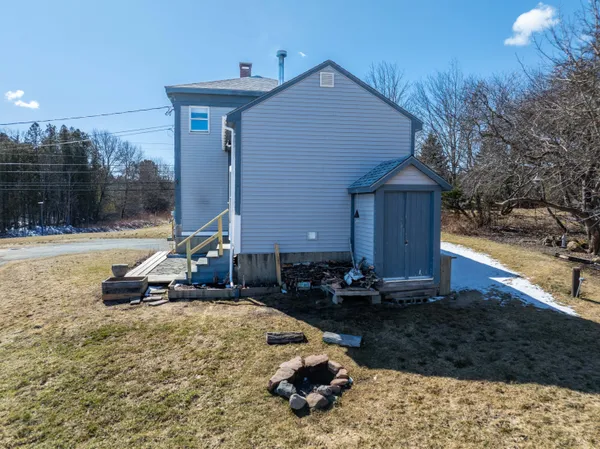 $292,000 | 9 A Frame Lane, Calais, ME 04619