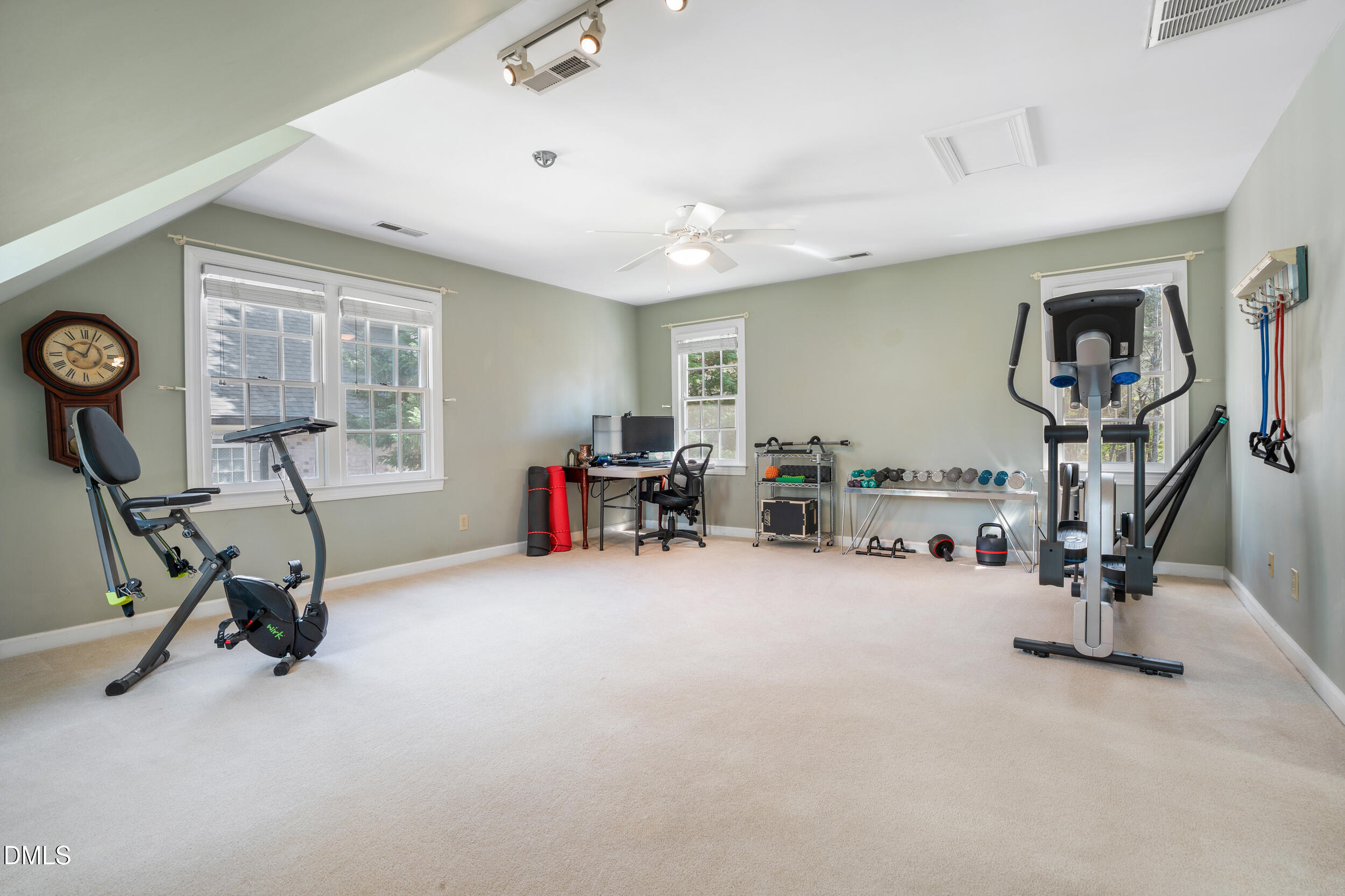 828 Reading Circle Raleigh, NC 27615 - Photo 42 of 69 Gallery Image 42