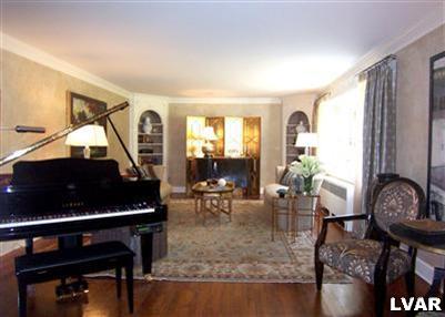 300 East Macada Road Bethlehem, PA 18017 - Photo 4 of 17 Gallery Image 4