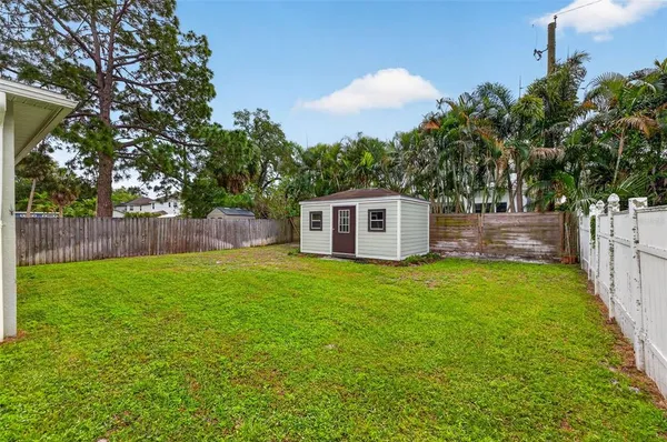 $5,300 | 3204 West Marlin Avenue, Tampa, FL 33611