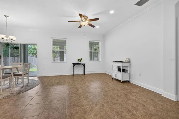 $5,300 | 3204 West Marlin Avenue, Tampa, FL 33611