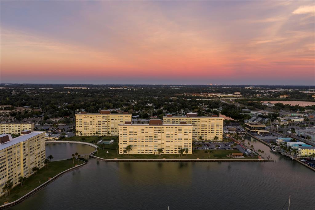 4525 Cove Circle, Unit 102 St. Petersburg, FL 33708 - Photo 1 of 73