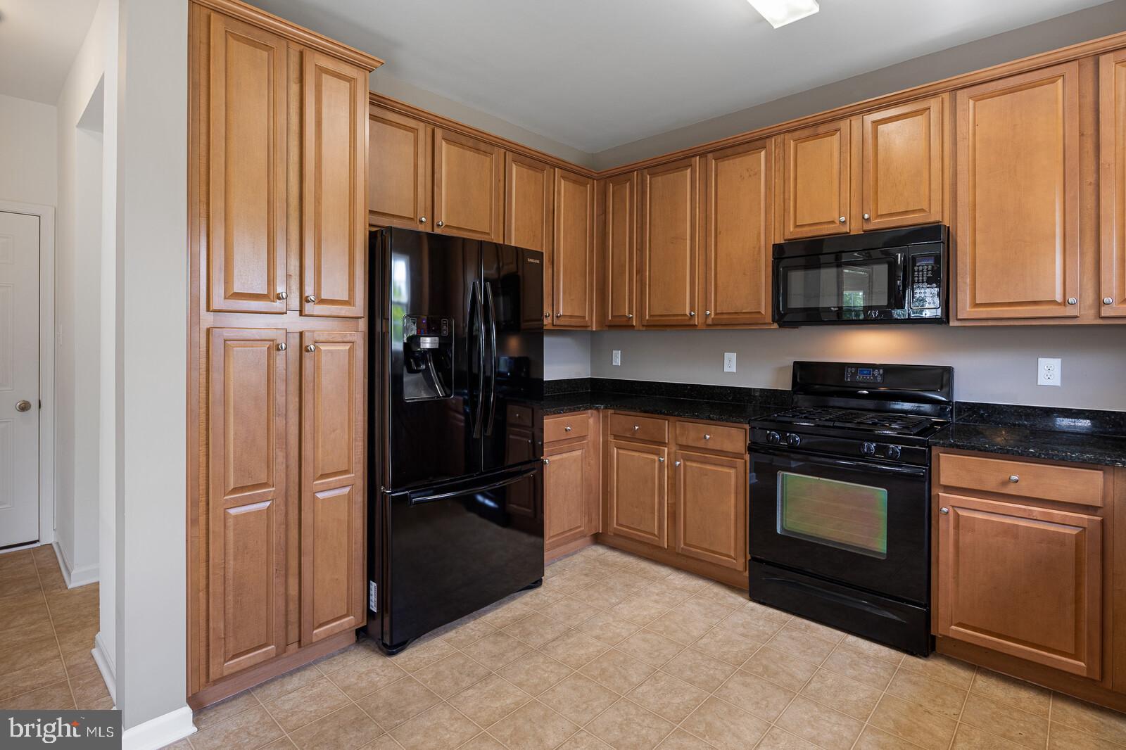 7 Buckeye Road Swedesboro, NJ 08085 - Photo 11 of 34 Kitchen