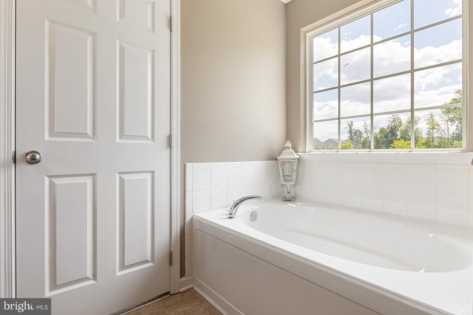 7 Buckeye Road Swedesboro, NJ 08085 - Photo 14 of 34 Bathroom