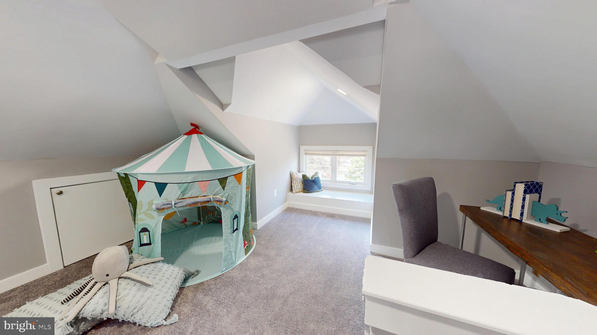 3515 St James Road Baltimore, MD 21244 - Photo 26 of 34 Loft/Office/Kids Nook on 3rd Floor