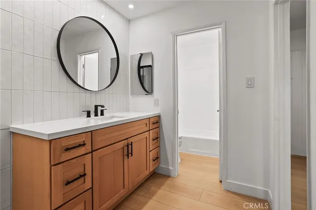 $385,000 | 1030 West MacArthur Boulevard, Unit 90, Santa Ana, CA 92707