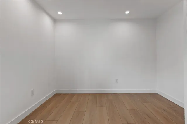 $385,000 | 1030 West MacArthur Boulevard, Unit 90, Santa Ana, CA 92707