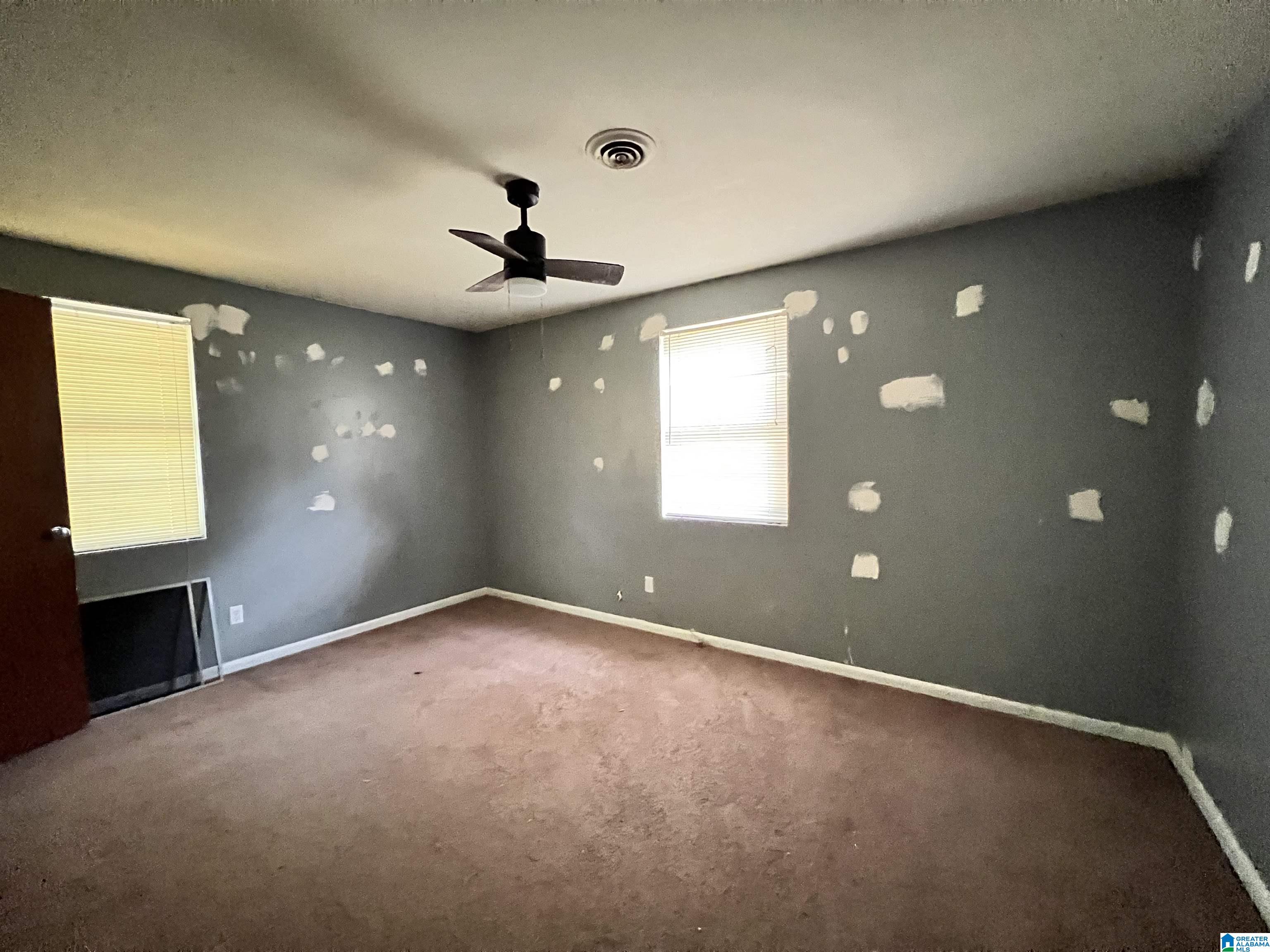 115 Shaffer Lane Anniston, AL 36201 - Photo 10 of 16