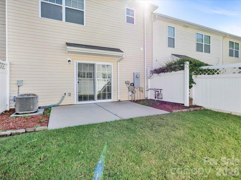 311 Sandy Spring Lane Clover, SC 29710 - Photo 21 of 25 Gallery Image 21