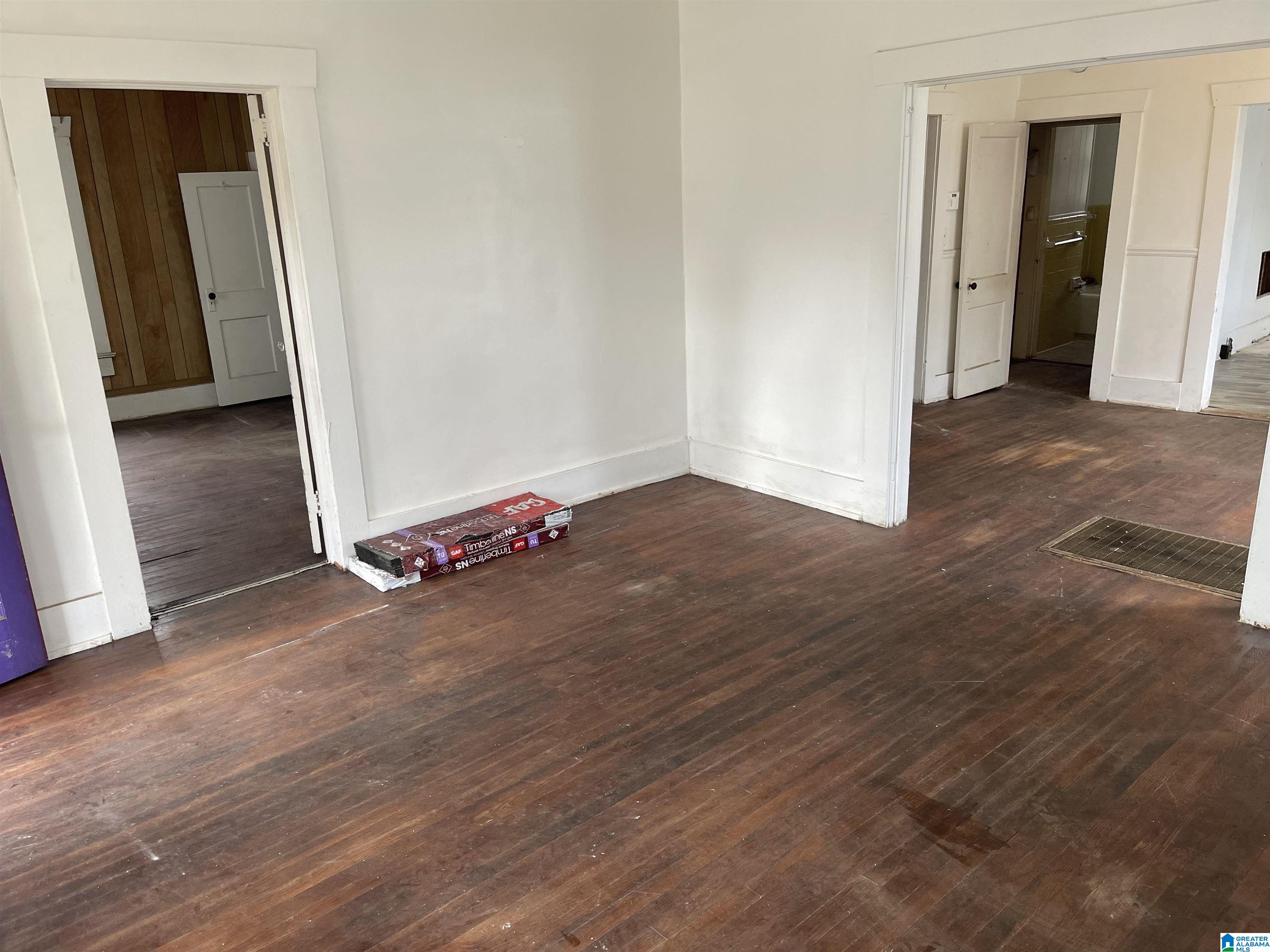4813 Court South Birmingham, AL 35208 - Photo 3 of 11