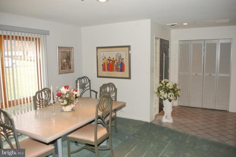 3400 Fielding Road Pikesville, MD 21208 - Photo 6 of 15 DINING ROOM TO FOYER