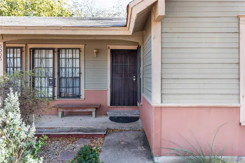 $497,500 | 5006 Sara Drive, Austin, TX 78721
