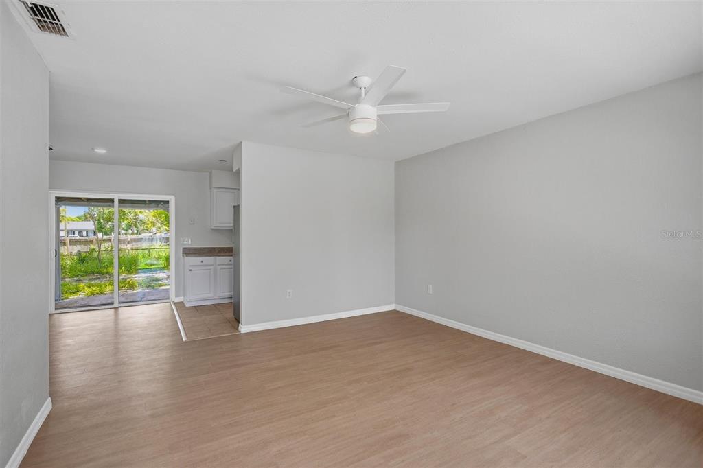 322 Little Rock Court Ocoee, FL 34761 - Photo 2 of 15