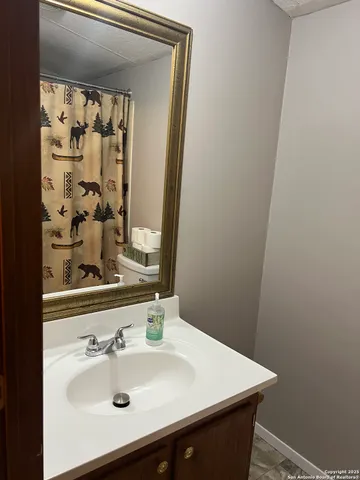 $260,000 | 314 Harbour Way, Lakehills, TX 78063